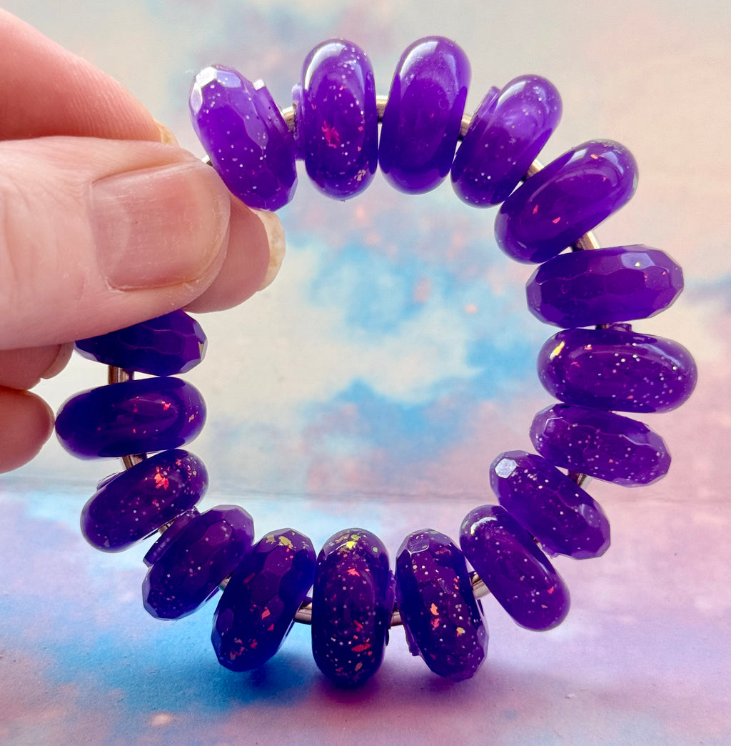 Sabrina (Colour Changing Beads)
