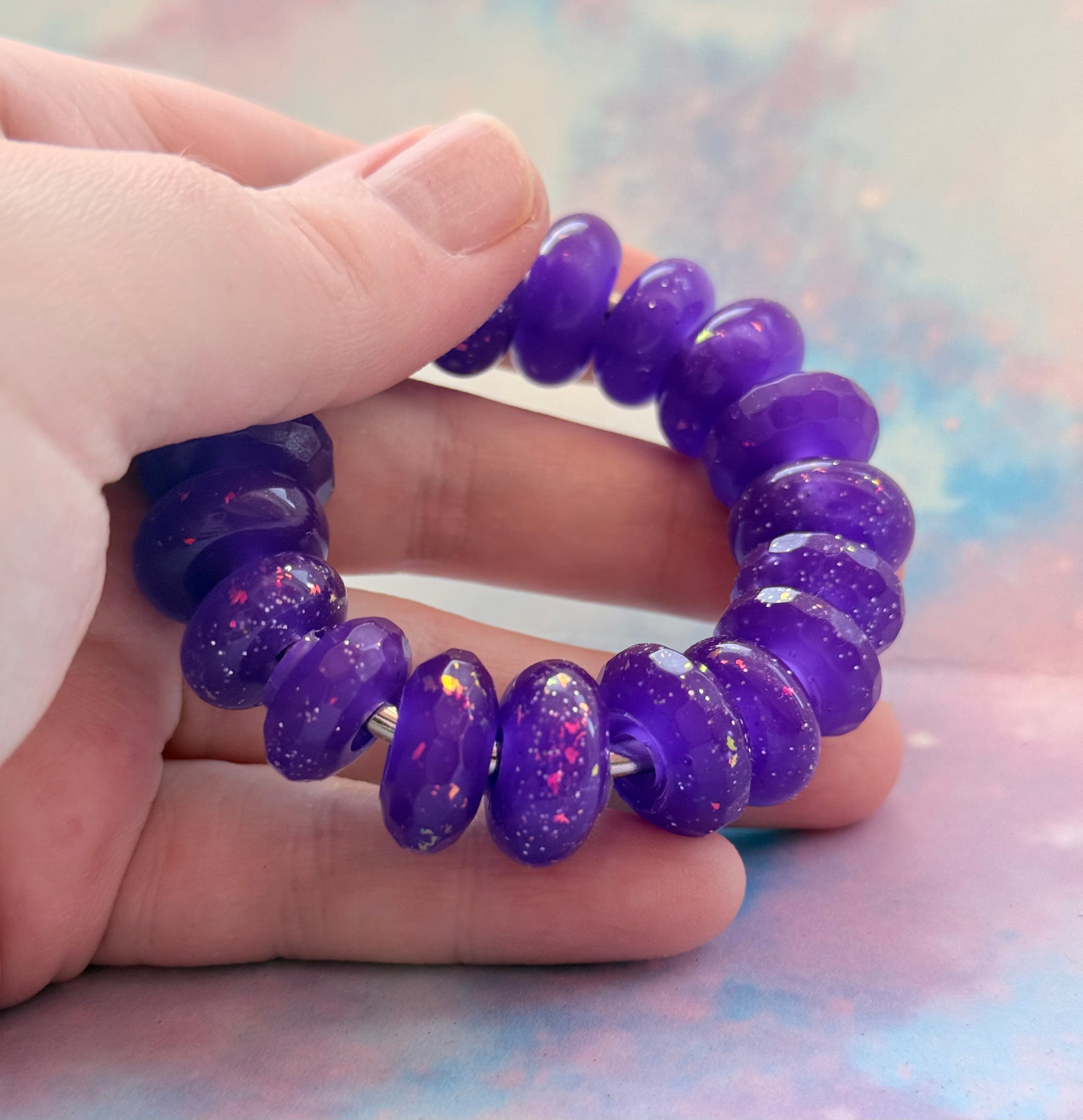 Sabrina (Colour Changing Beads)