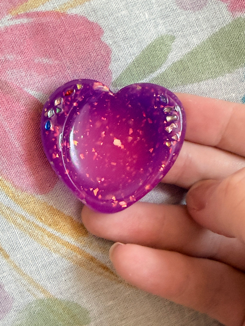 Sabrina’s Heart ✨(Colour Changing)