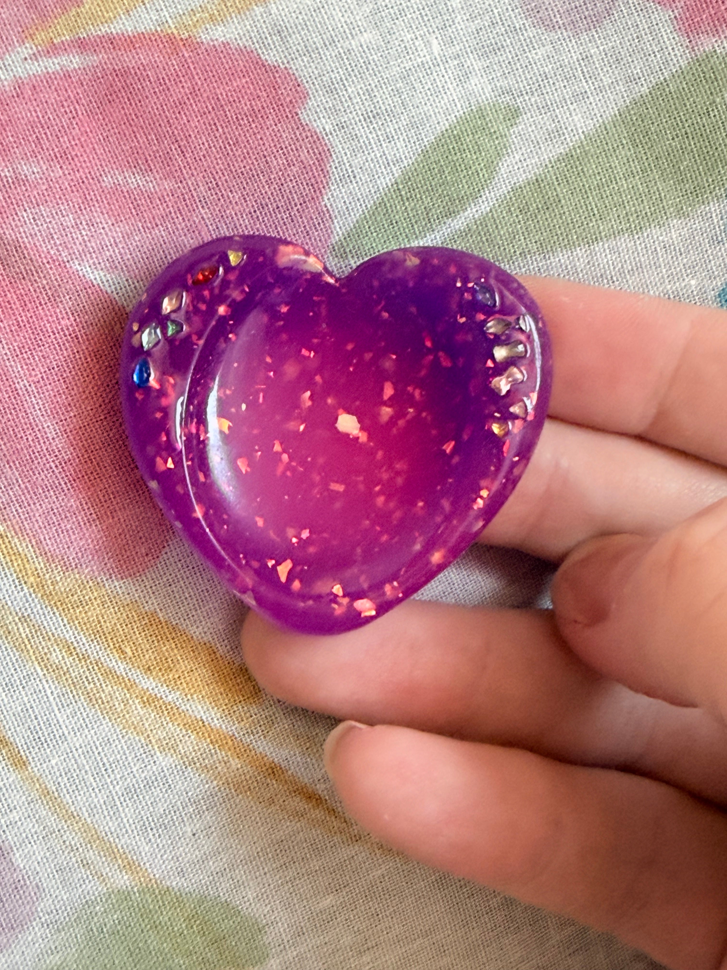 Sabrina’s Heart ✨(Colour Changing)